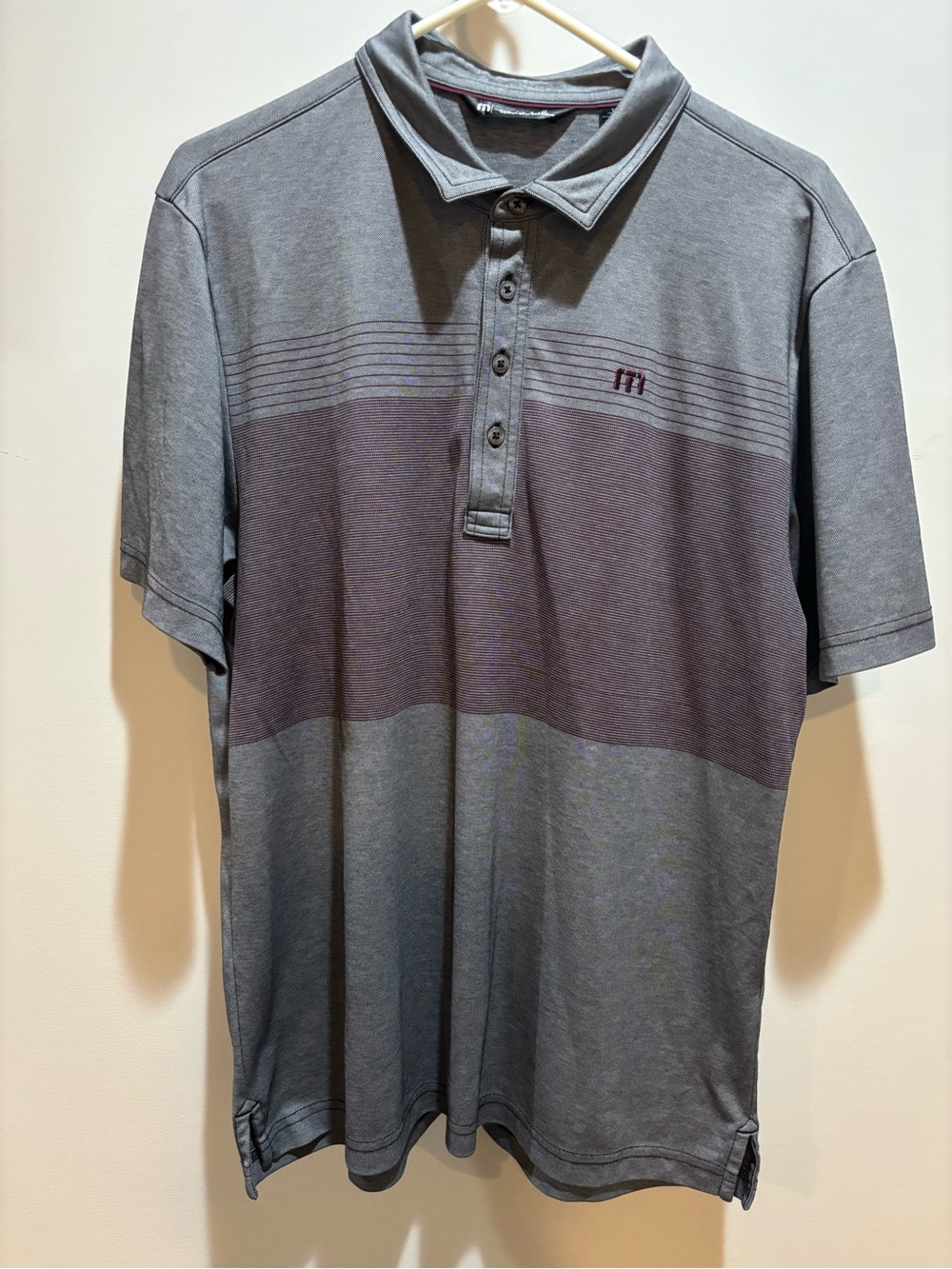 Travis Mathew Men's Gray Striped Polo Shirt golf polo like new